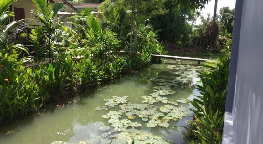 Nangrong Garden Home Buitenkant foto